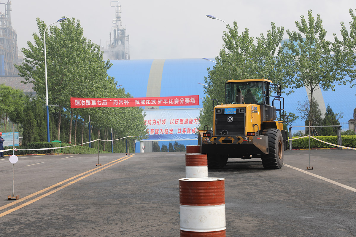 ͭұ����߽조ͬ�˱������ս������������