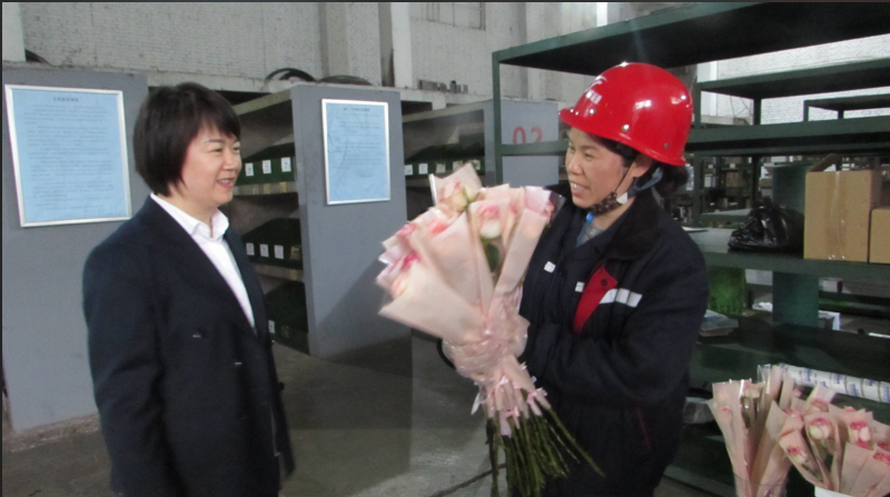 3��8��Ů��ڣ�